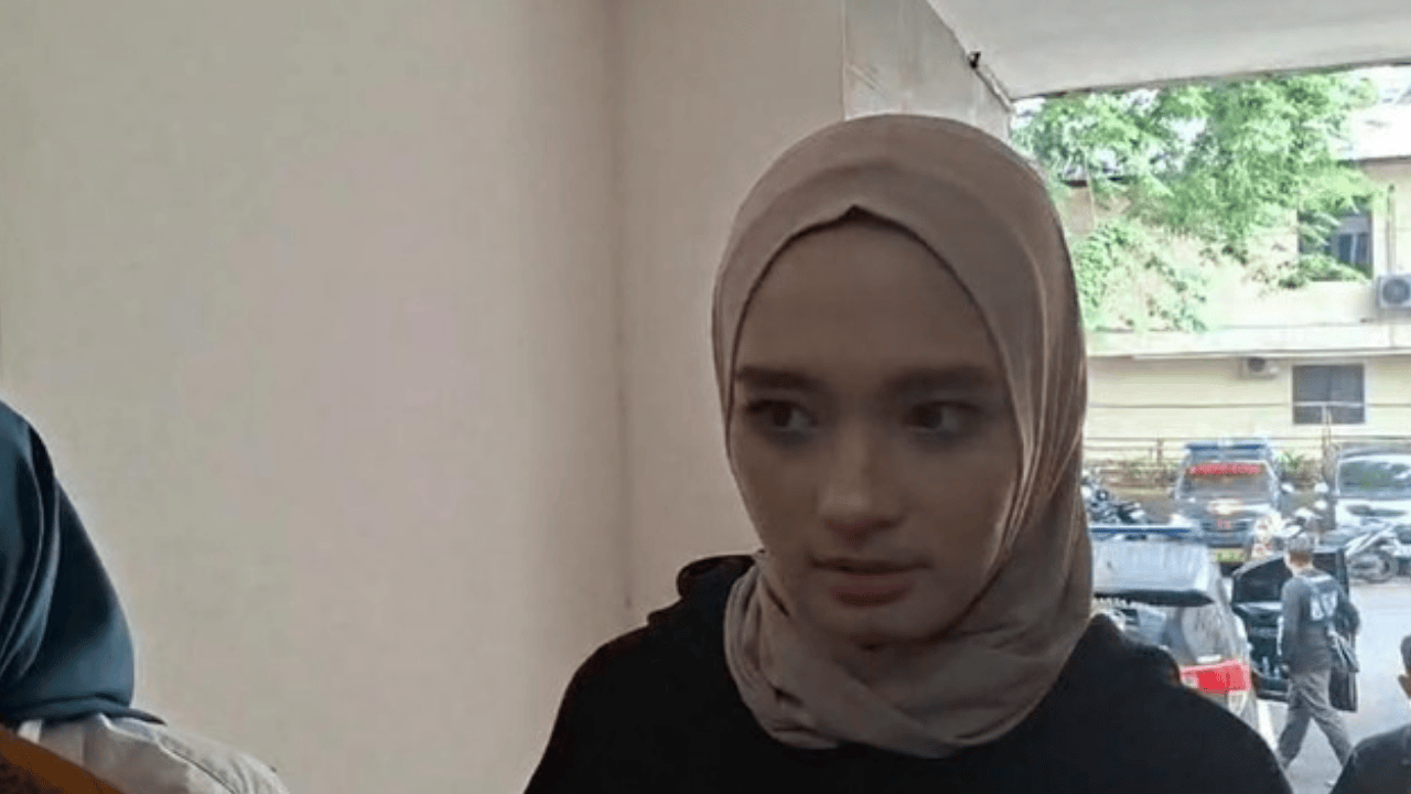 Ditolak Wardatina Mawa, Inara Rusli Tetap Ngotot Damai: Surat Penolakan RJ Diambil di Polda Metro