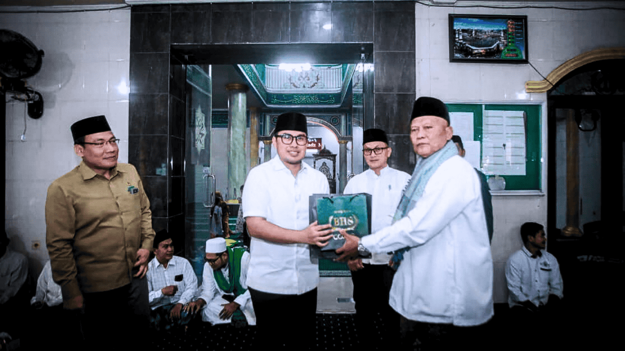 Pilar Safari Ramadan di Serpong Utara, Rp405 Juta Bantuan Disalurkan di 54 Kelurahan