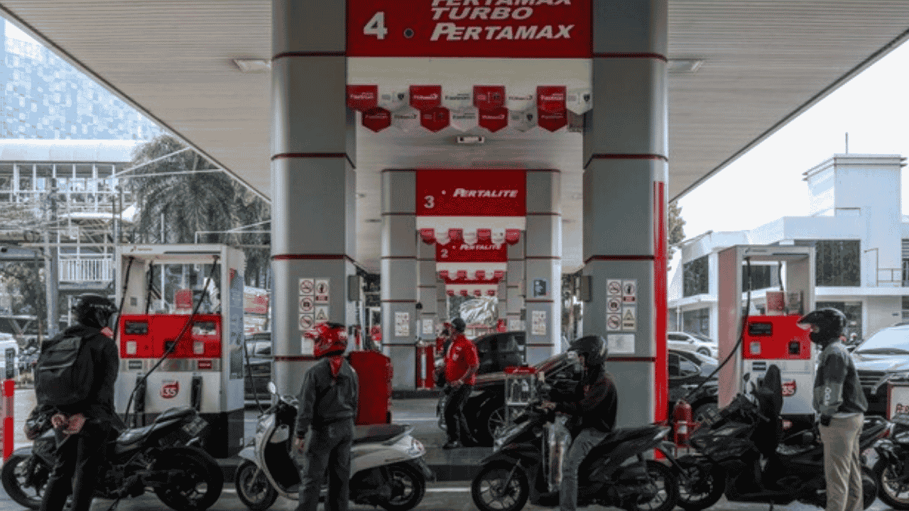 BBM Resmi Naik! Pertamina Dex Tembus Rp27.900 per Liter Mulai Hari Ini, Ini Daftar Lengkapnya