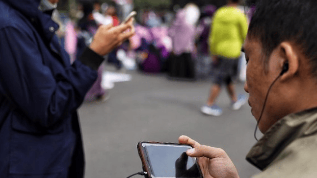 Trafik Internet Diprediksi Naik 30% Saat Nataru, Komdigi-Bareng Operator Siagakan 255 Posko di Titik Krusial