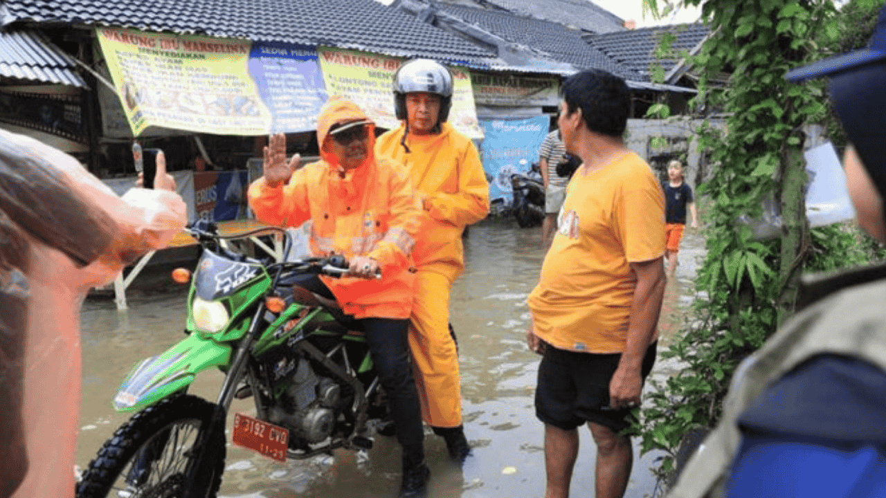 Sirene Bendung Air 10 Cisadane Meraung, Tangerang Siaga 3: BPBD Catat Genangan 30-80 Cm di Sejumlah Kecamatan