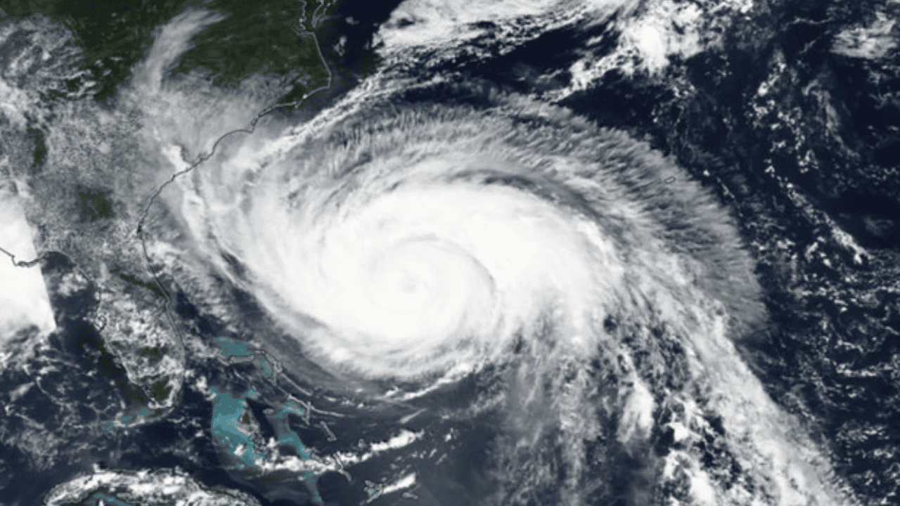 3 Sistem Siklon Kepung RI, BMKG Minta Pesisir dan Pelayaran Waspada Gelombang Hingga 4 Meter