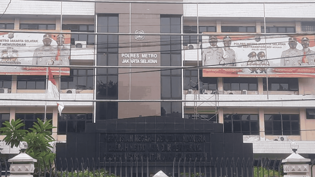 Doktif Resmi Jadi Tersangka Laporan Richard Lee, Polisi Masih Buka Jalur Damai—Mediasi Dijadwalkan 6 Januari 2026