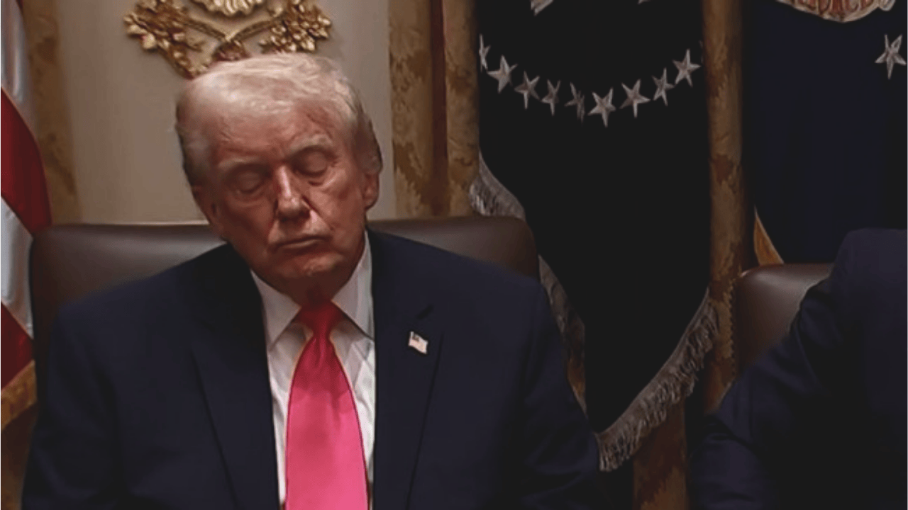 Trump Susun Peta Jalan Militer Baru untuk Redam Konflik China–Taiwan