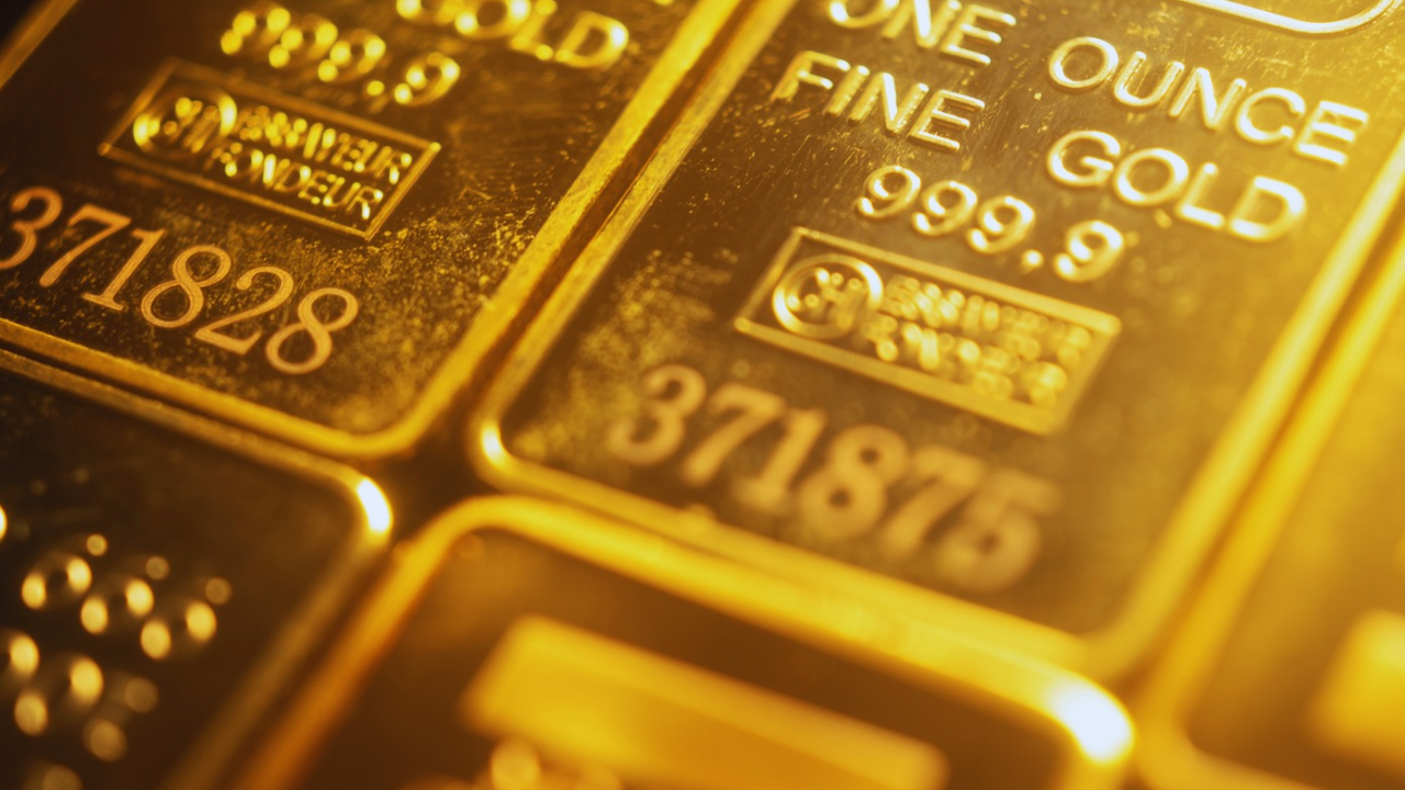 Naik Tajam Hingga 1,3%, Harga Emas Hari Ini 13 November 2025