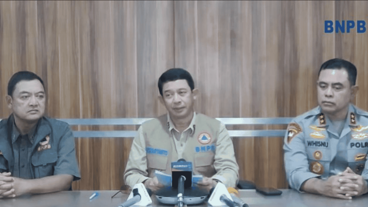 Korban 442 Jiwa, Kepala BNPB Akui Salah Nilai Banjir Tapsel: “Saya Tidak Mengira Sebesar Ini”