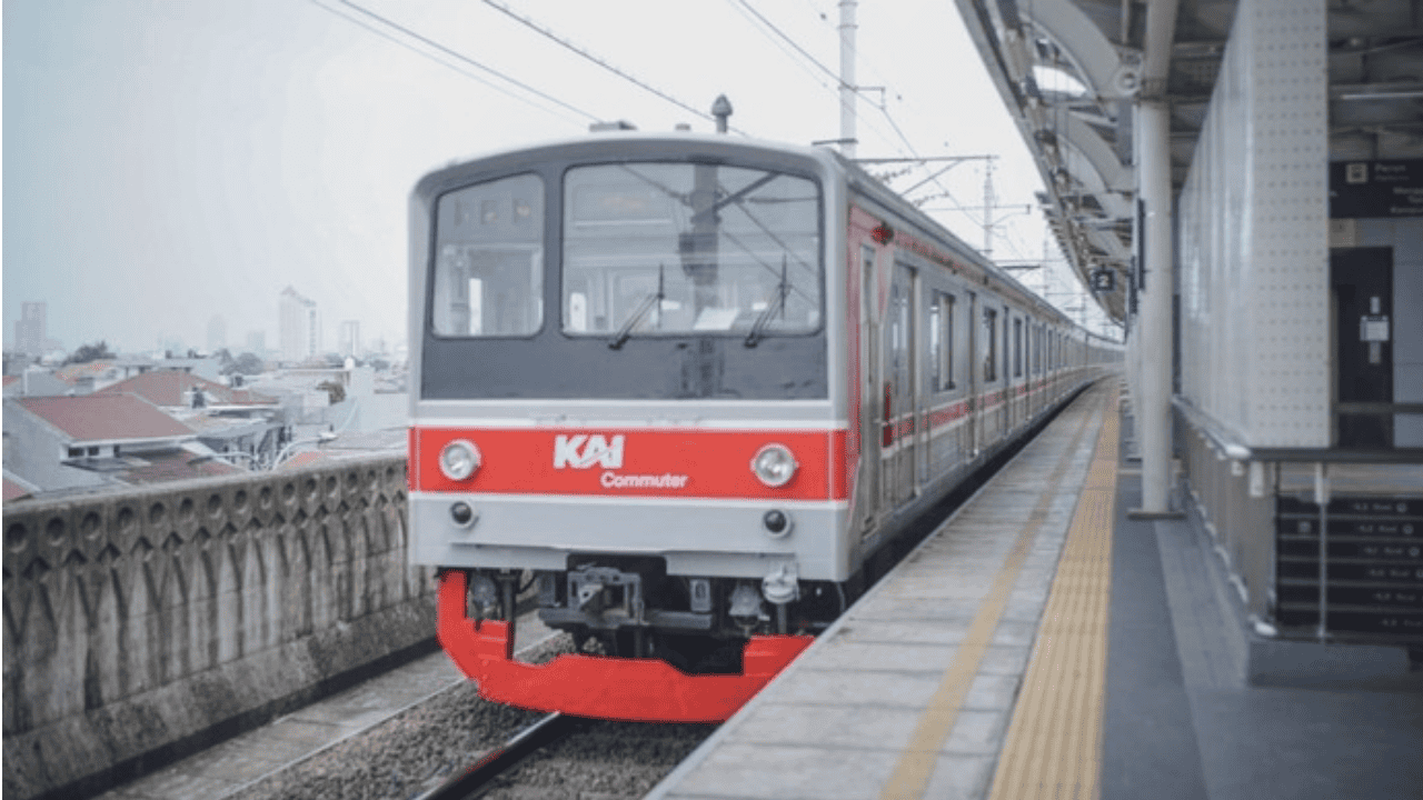 KRL Rangkas Bitung–Tanah Abang Ngeblok 20 Menit di Kebayoran, Penumpang Satu per Satu Turun